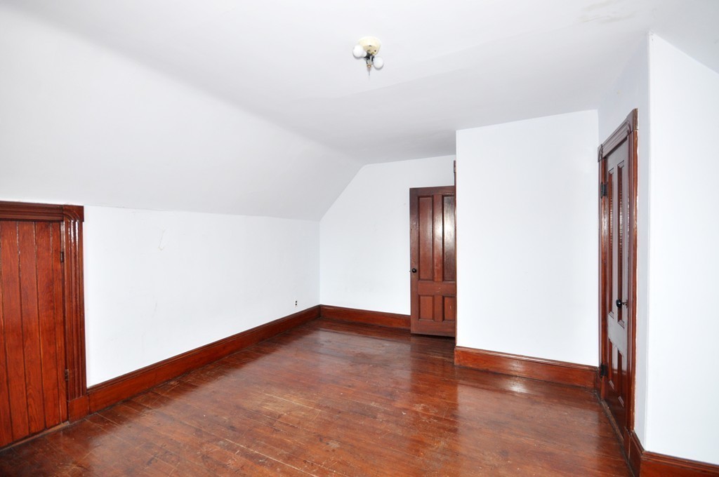52 Highland Road Somerville, MA 02144 - Photo 20 of 24 Gallery Image 20