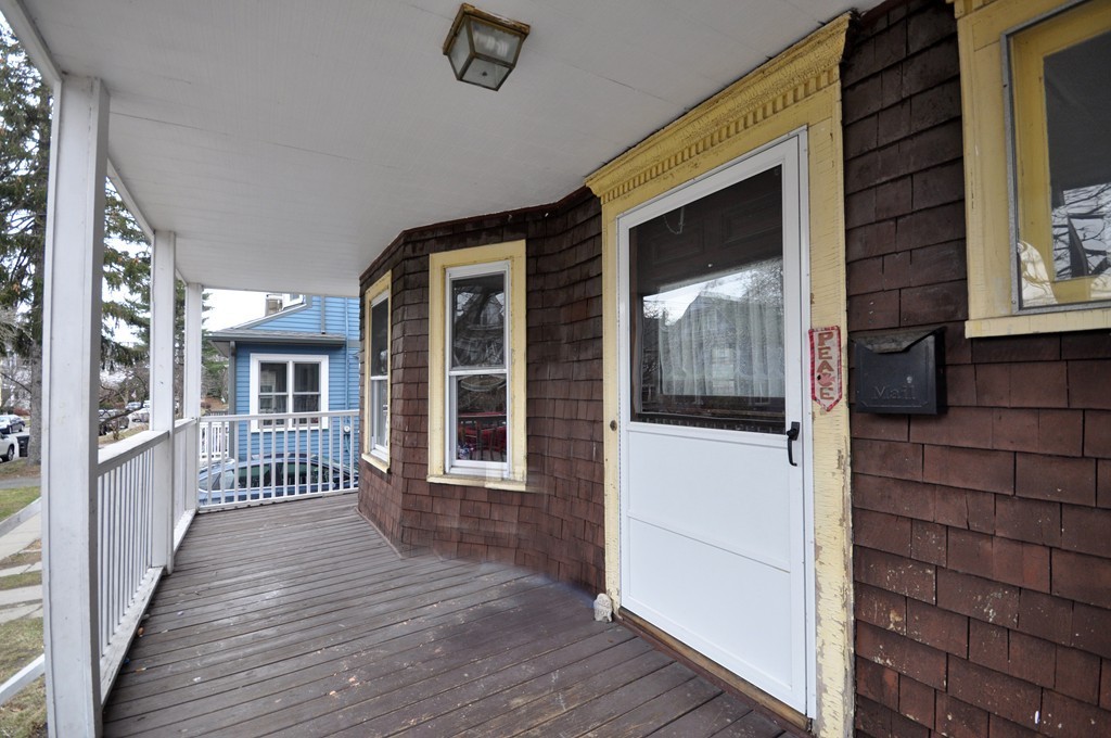 52 Highland Road Somerville, MA 02144 - Photo 3 of 24 Gallery Image 3