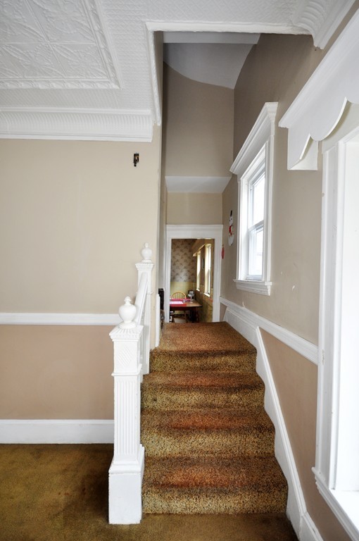 52 Highland Road Somerville, MA 02144 - Photo 6 of 24 Gallery Image 6