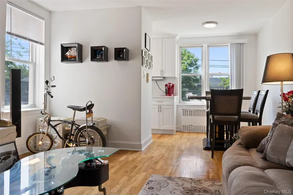 $189,000 | 205 East 238th Street, Unit 2C | Woodlawn Heights