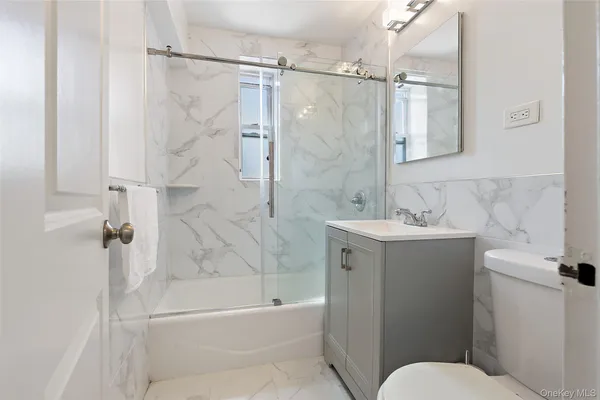 $189,000 | 205 East 238th Street, Unit 2C | Woodlawn Heights