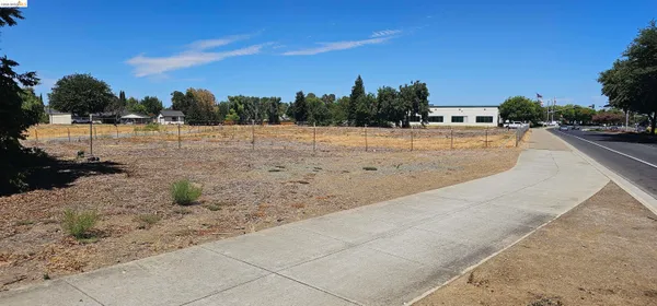 $975,000 | Sand Creek Road, Brentwood, CA 94513