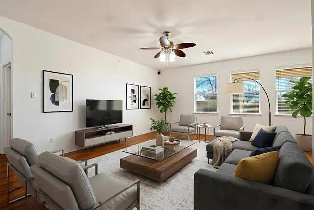 $350,000 | 601 Red Hawk Drive, Leander, TX 78641