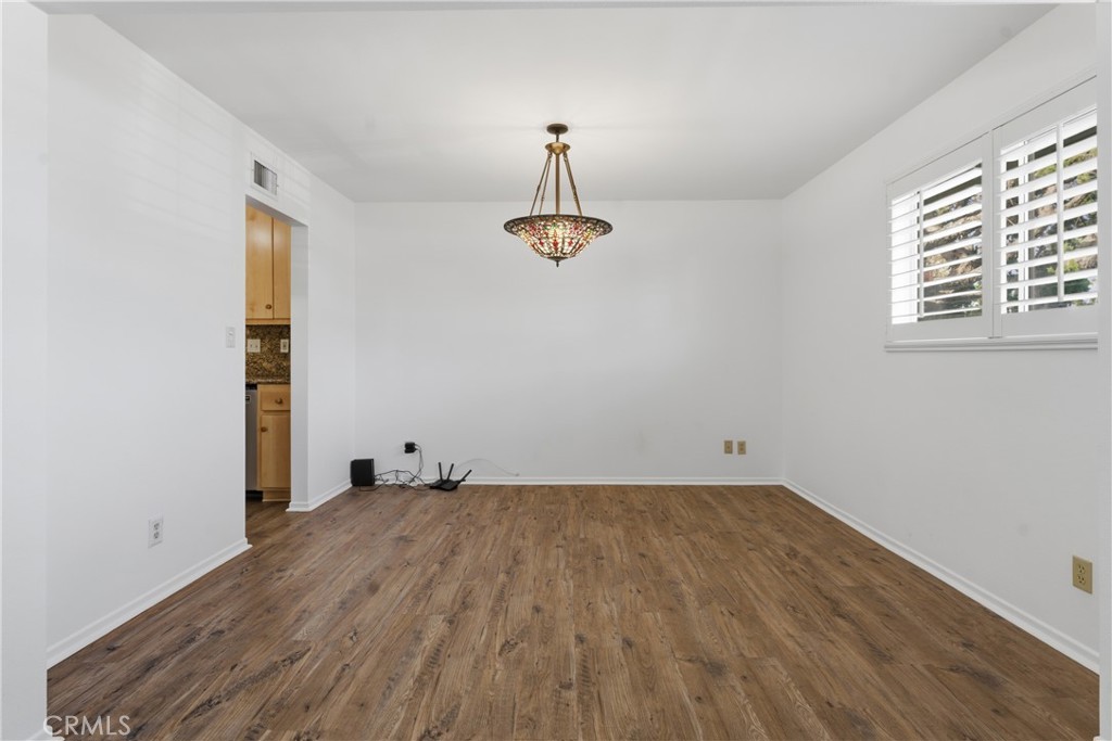 5604 Katherine Street Simi Valley, CA 93063 - Photo 11 of 34