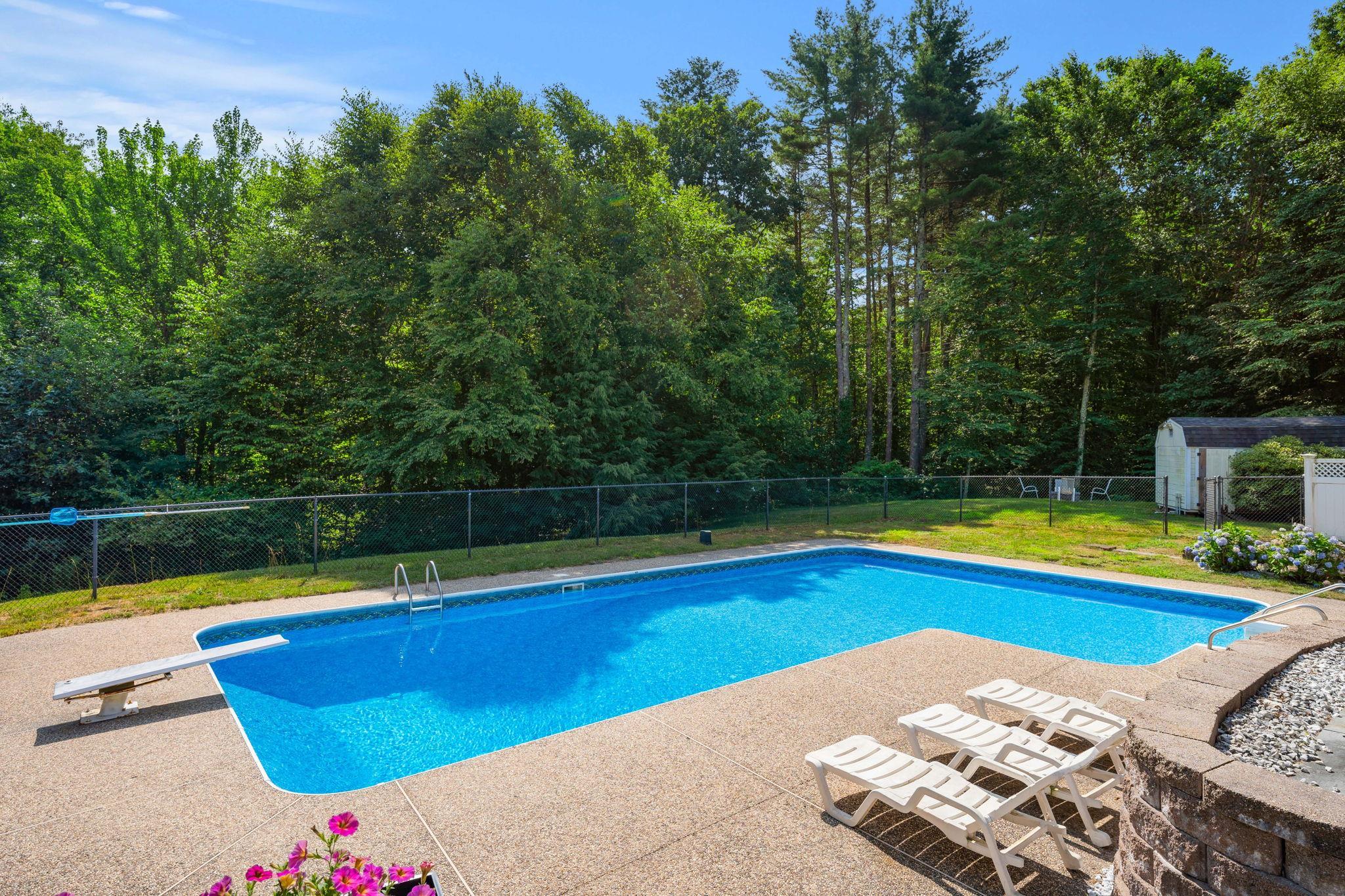 39 Hillside Road Kingston, NH 03848 - Photo 29 of 40 Gallery Image 29