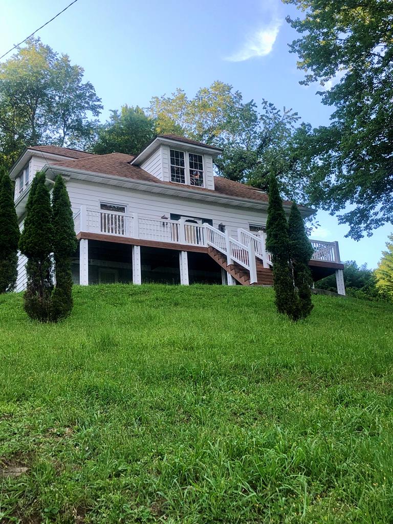 232 Blue Prince Road Bluefield, WV 24701 - Photo 1 of 1 Gallery Image 1