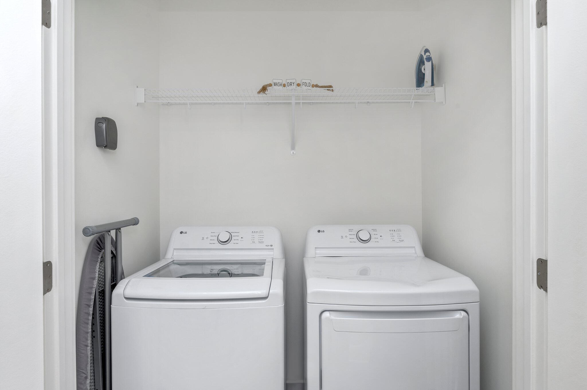 4553 Luke Avenue Destin, FL 32541 - Photo 68 of 70 a utility room with dryer and washer