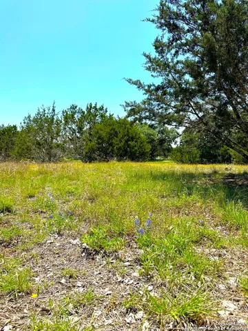 $115,000 | 25 Vaquero Drive, Pipe Creek, TX 78063