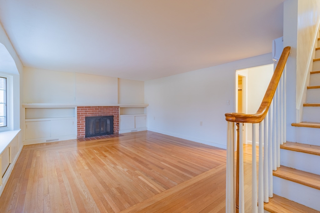 64 Acrebrook Road Springfield, MA 01129 - Photo 17 of 36