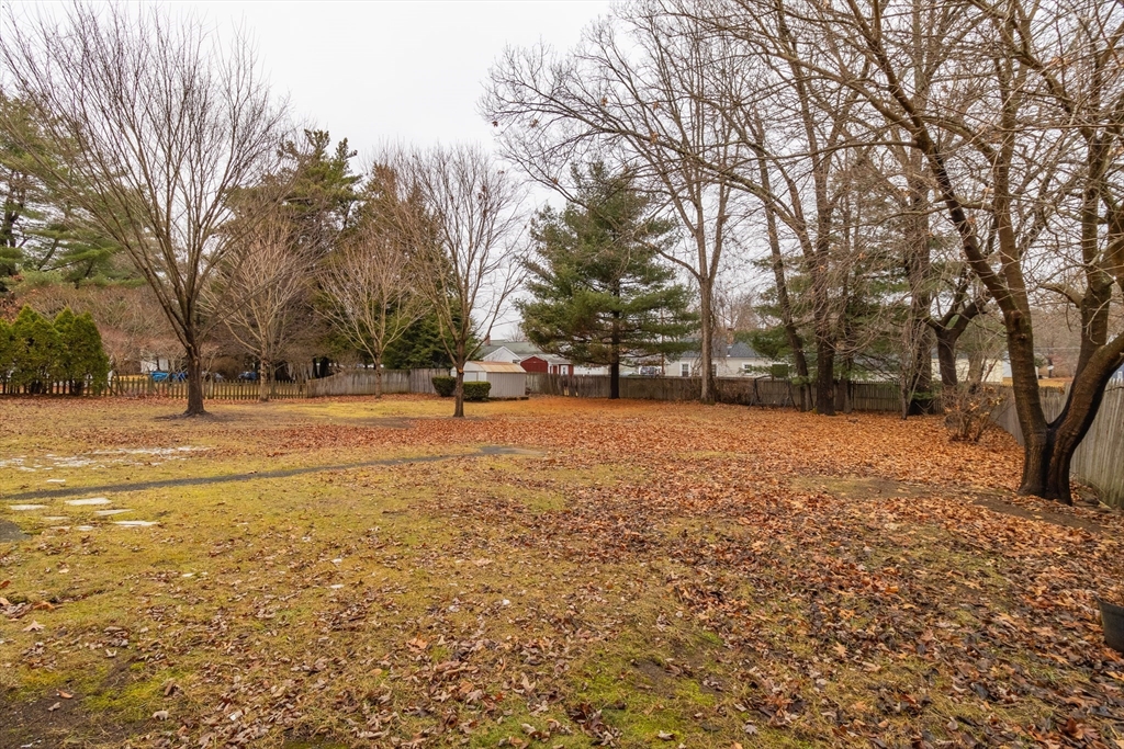 64 Acrebrook Road Springfield, MA 01129 - Photo 35 of 36