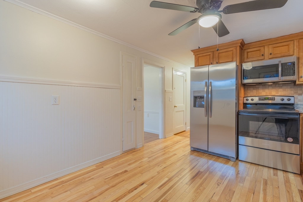 64 Acrebrook Road Springfield, MA 01129 - Photo 10 of 36