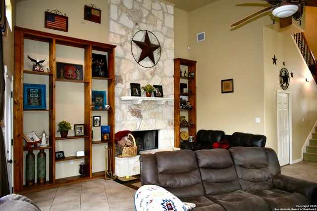 $390,000 | 101 Hillside Drive, Spring Branch, TX 78070