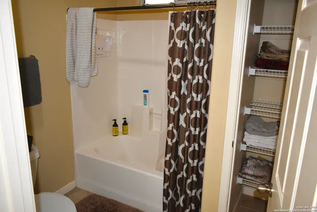 $390,000 | 101 Hillside Drive, Spring Branch, TX 78070