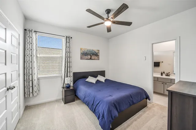 $2,800 | 31419 Elmgrove Knoll Drive, Cypress, TX 77433