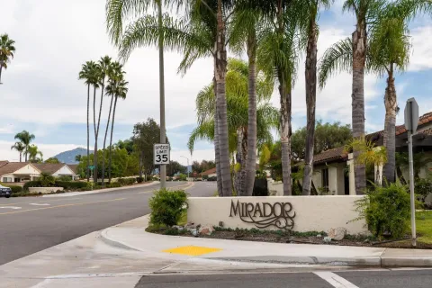 $889,000 | 12872 Circulo Dardo, San Diego, CA 92128