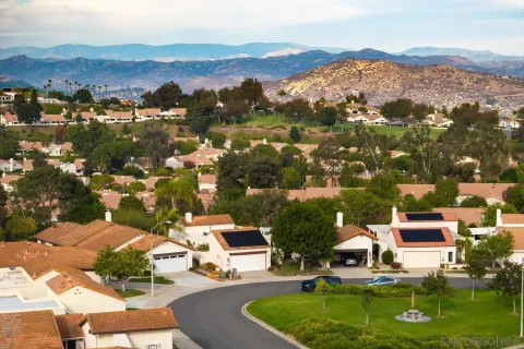 $889,000 | 12872 Circulo Dardo, San Diego, CA 92128