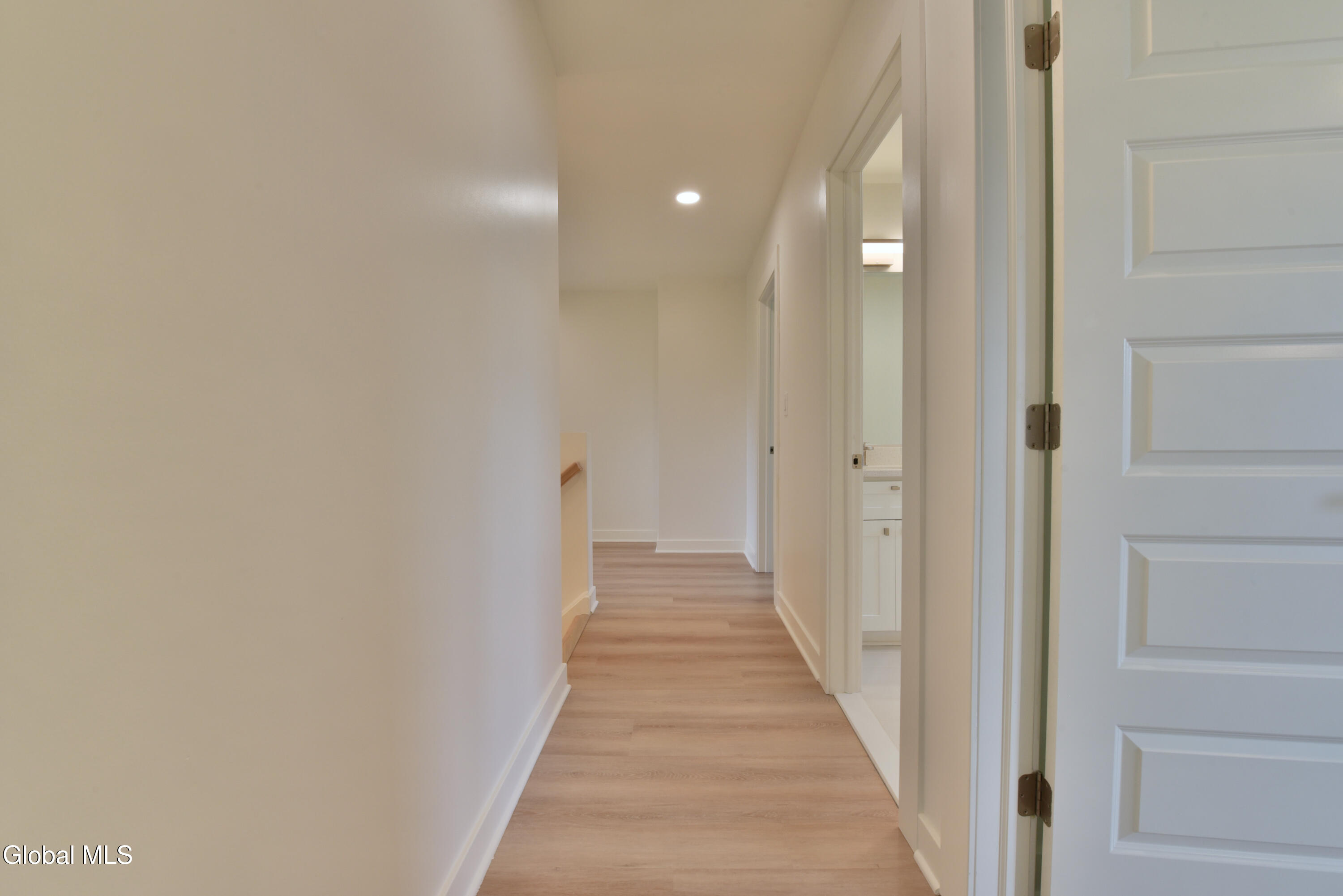802 South Ravine Road Niskayuna, NY 12309 - Photo 45 of 60 42