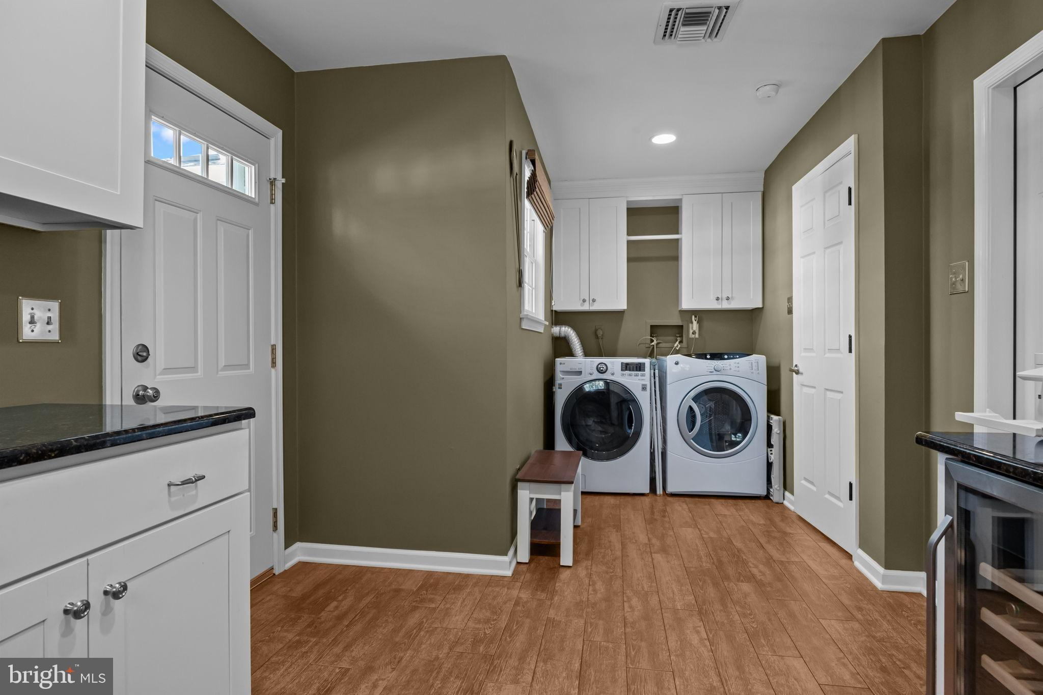 284 Greenview Road Yardley, PA 19067 - Photo 19 of 47 Laundry Facilities