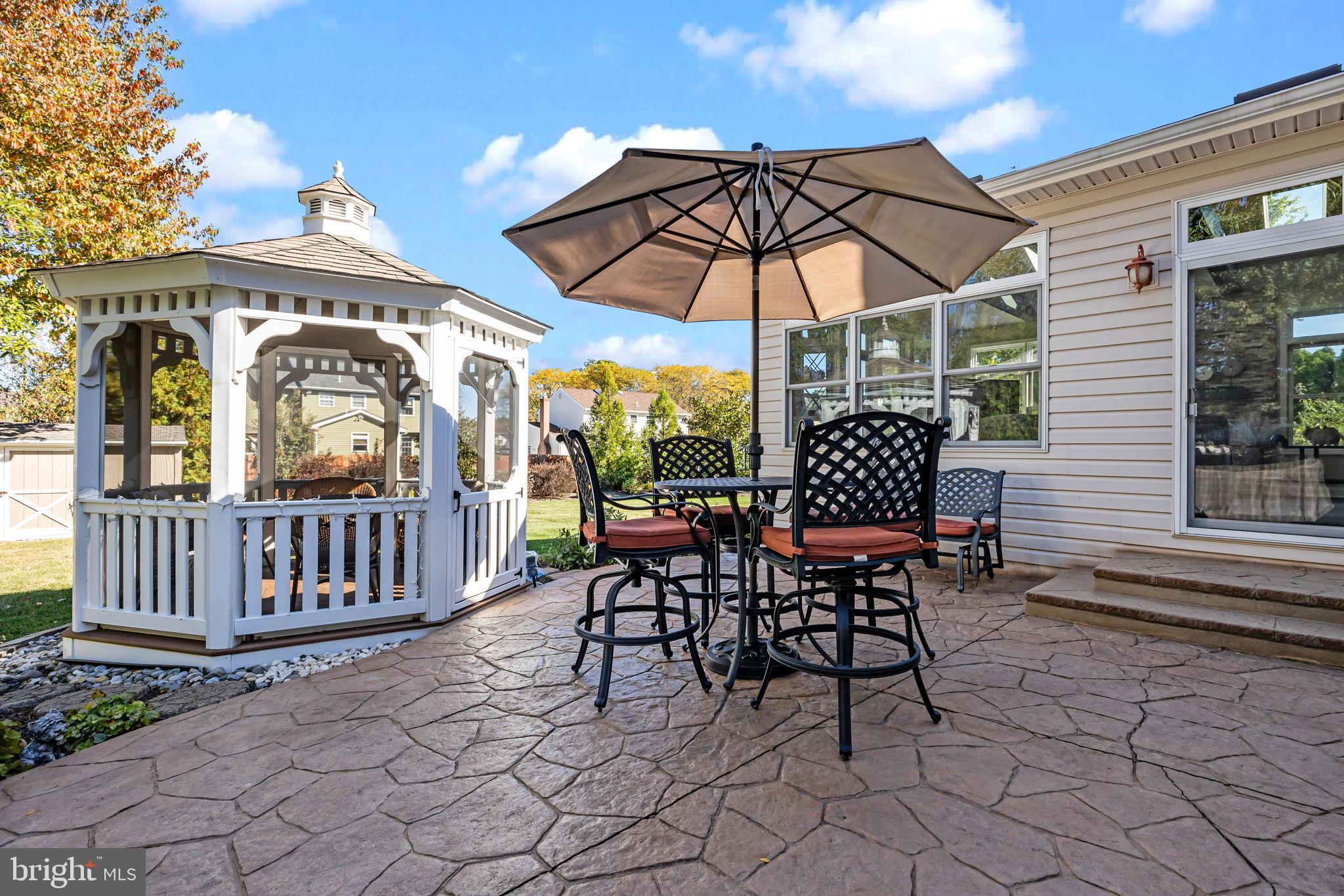 284 Greenview Road Yardley, PA 19067 - Photo 36 of 47 Patio