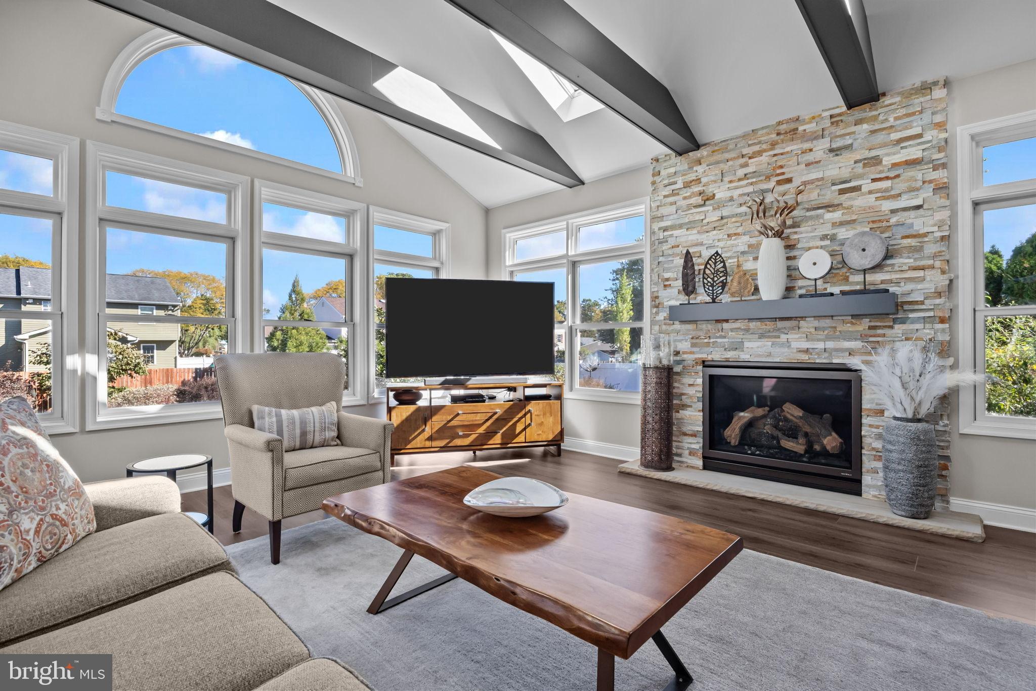 284 Greenview Road Yardley, PA 19067 - Photo 6 of 47 Great Room