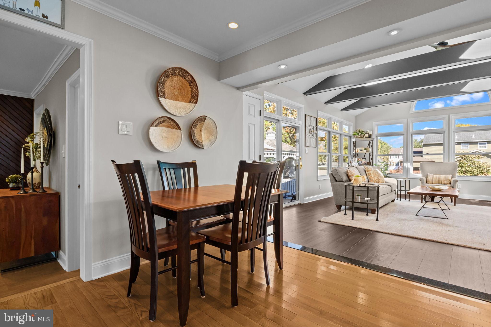 284 Greenview Road Yardley, PA 19067 - Photo 8 of 47 Kitchen table