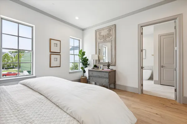 $1,555,000 | 207 Sutton Row Place, Houston, TX 77024