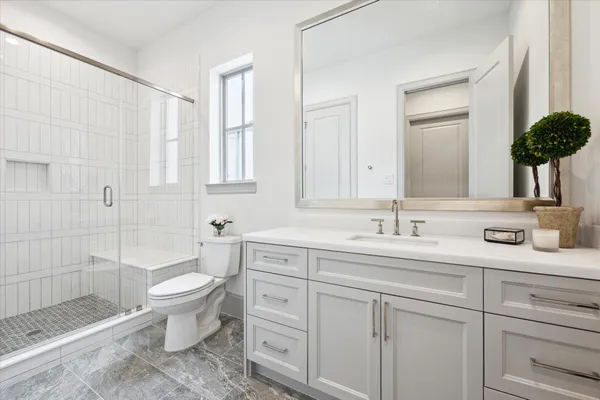$1,555,000 | 207 Sutton Row Place, Houston, TX 77024