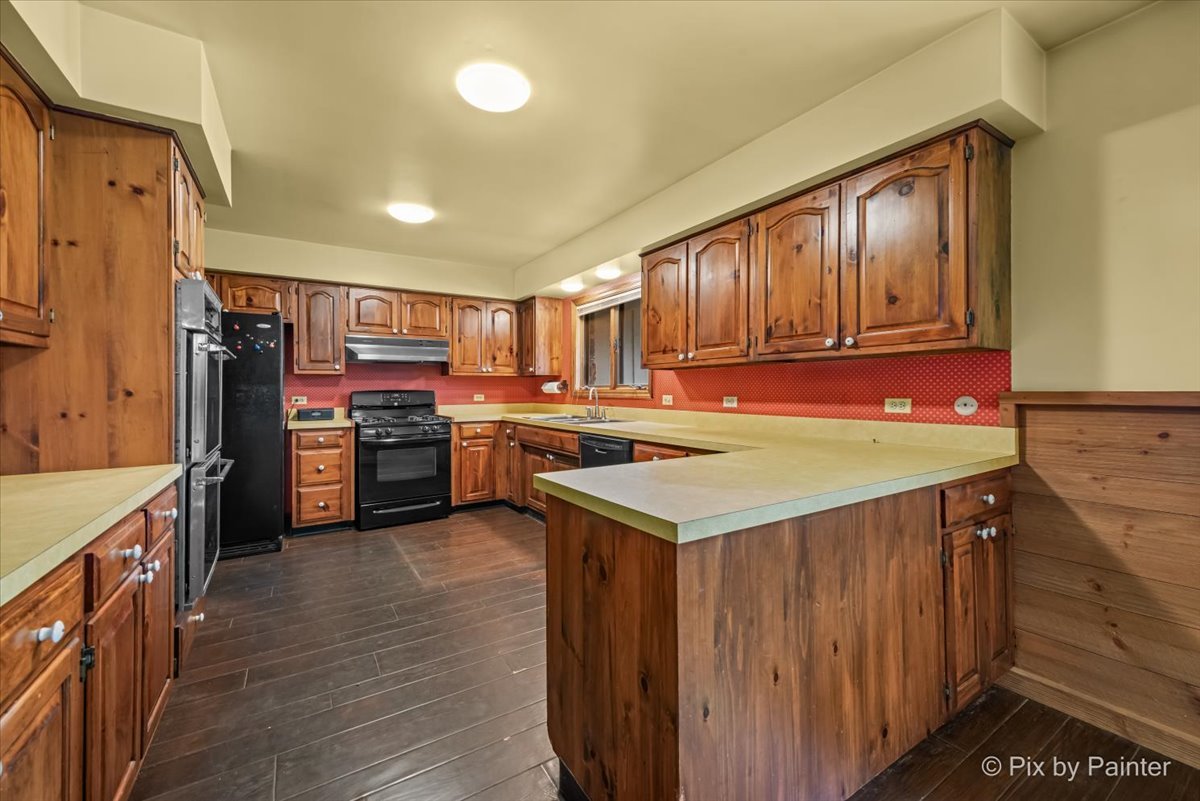 1310 South Fleming Road Bull Valley, IL 60098 - Photo 10 of 55 Gallery Image 10