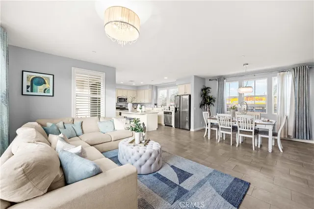 $709,000 | 221 Promenade Street, Pomona, CA 91768