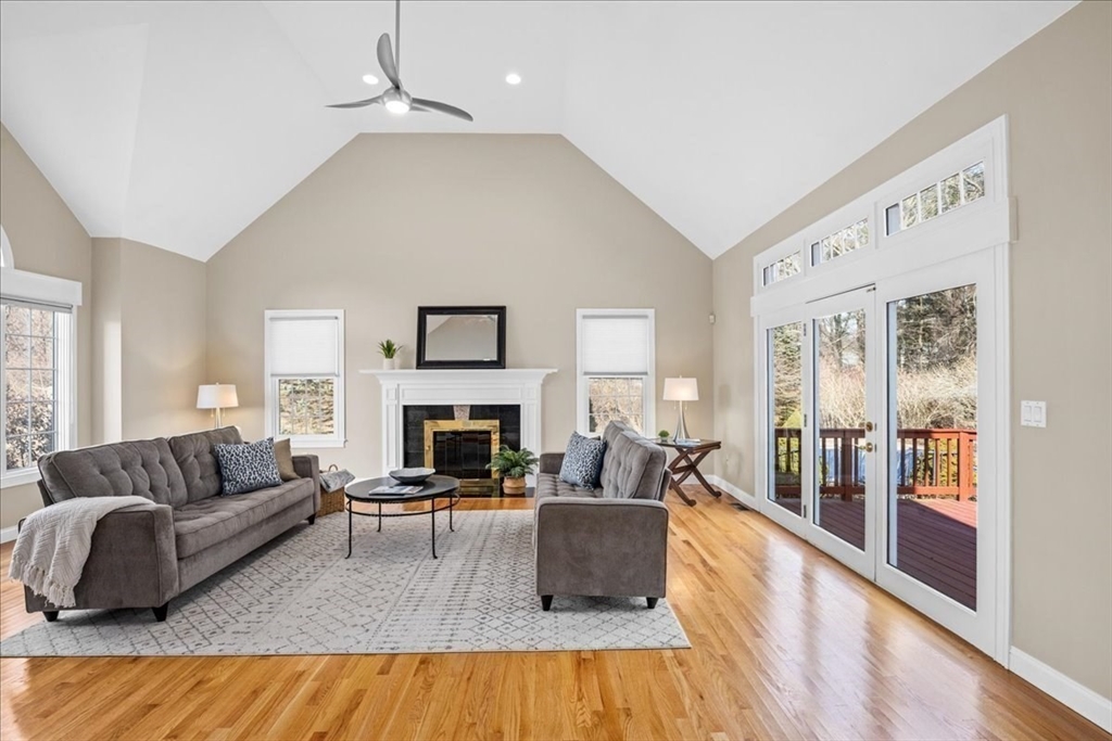 10 Eastbrook Farm Road Southborough, MA 01772 - Photo 14 of 40 Gallery Image 14