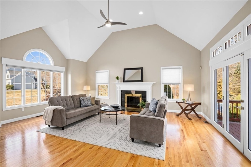 10 Eastbrook Farm Road Southborough, MA 01772 - Photo 15 of 40 Gallery Image 15