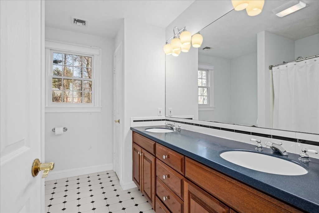 10 Eastbrook Farm Road Southborough, MA 01772 - Photo 29 of 40 Gallery Image 29