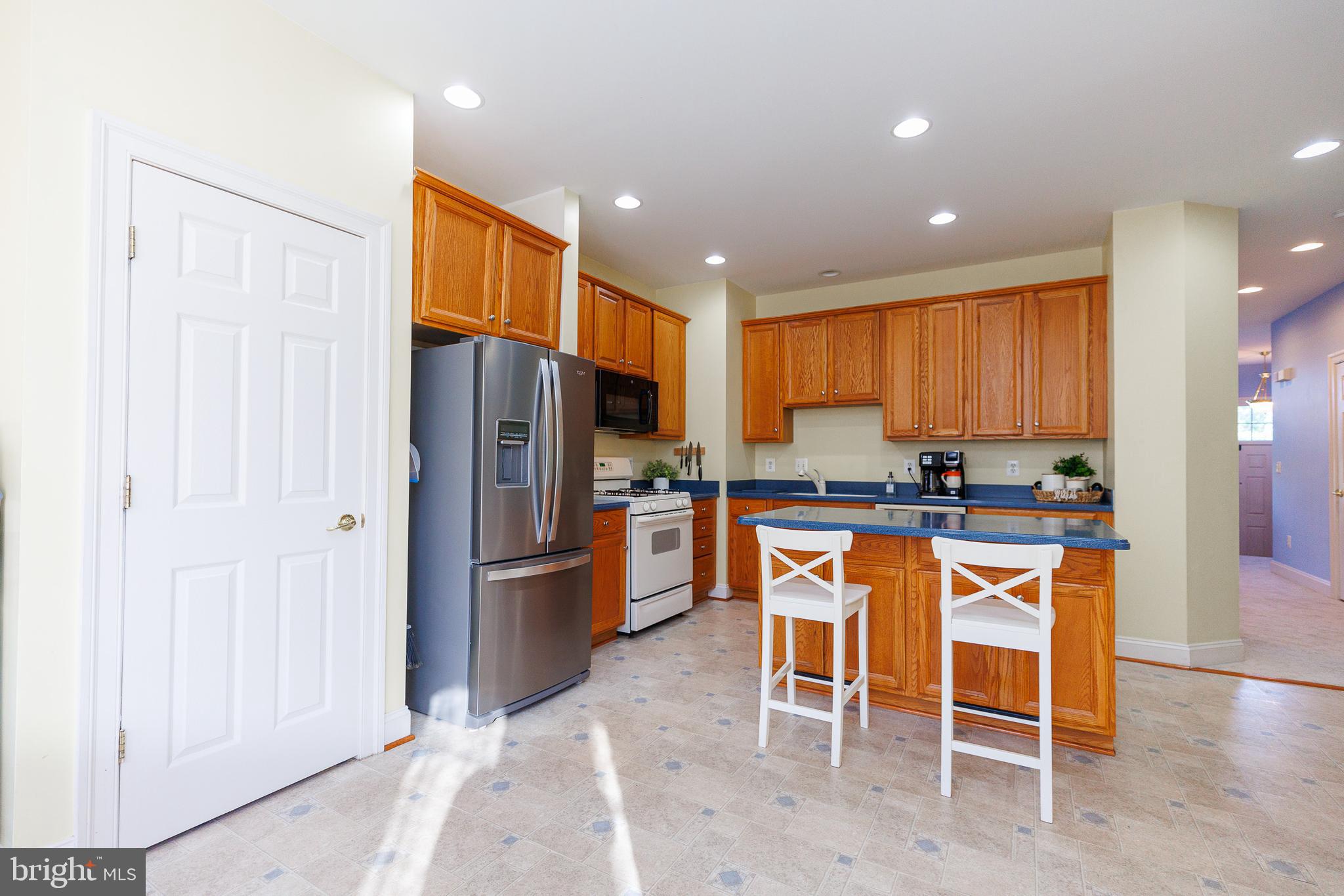 6844 Witton Circle Gainesville, VA 20155 - Photo 11 of 37