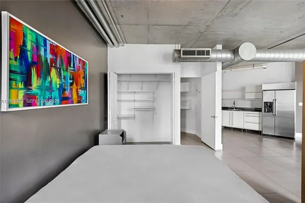 $2,999 | Neo Vertika, Miami, FL 33130