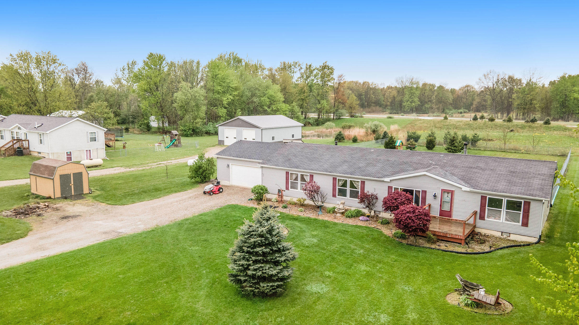 9546 Bond Road Dewitt, MI 48820 - Photo 32 of 38 017A8868