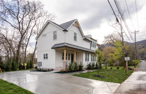 $795,000 | 1402 West 55th Street, Chattanooga, TN 37409
