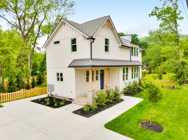 $795,000 | 1402 West 55th Street, Chattanooga, TN 37409