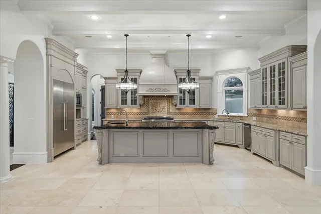 $2,850,000 | 5101 Huckleberry Circle, Houston, TX 77056