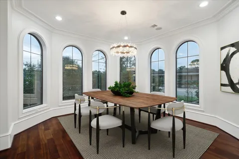 $2,850,000 | 5101 Huckleberry Circle, Houston, TX 77056