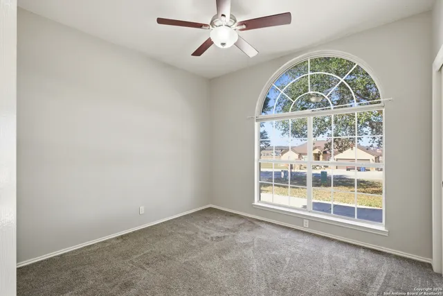 $389,000 | 144 Las Palomas Drive, La Vernia, TX 78121