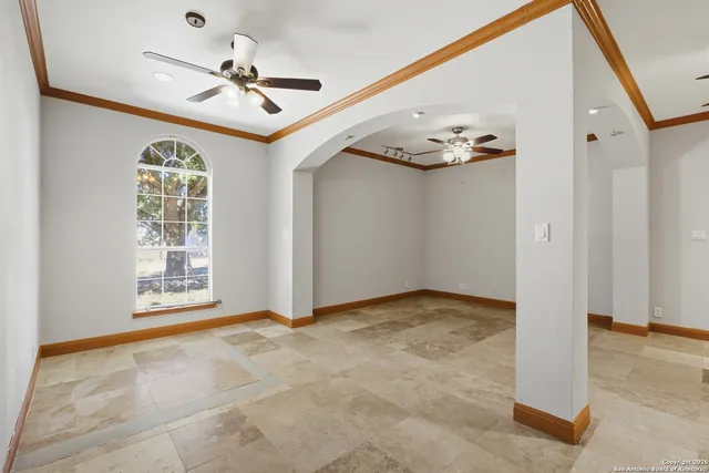 $389,000 | 144 Las Palomas Drive, La Vernia, TX 78121