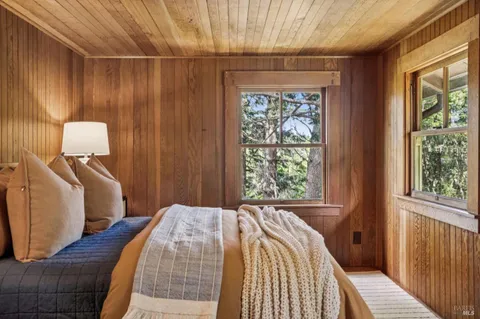 $1,729,000 | 50 Dundee Way, Inverness, CA 94937