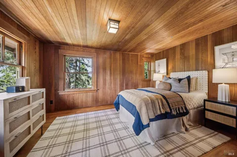 $1,729,000 | 50 Dundee Way, Inverness, CA 94937