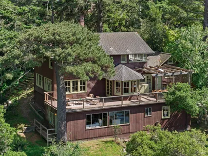 $1,729,000 | 50 Dundee Way, Inverness, CA 94937