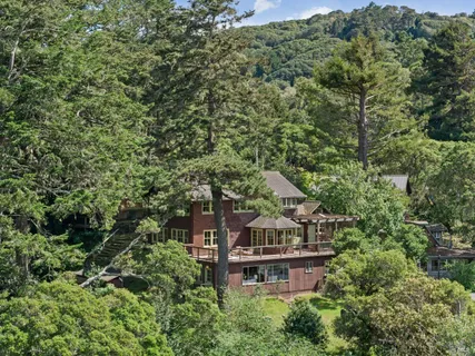 $1,729,000 | 50 Dundee Way, Inverness, CA 94937