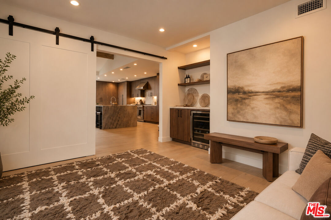 20374 Seaboard Road Malibu, CA 90265 - Photo 10 of 26