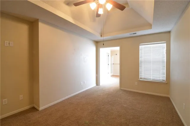 $265,000 | 9584 North Main Street, Kansas City, MO 64155