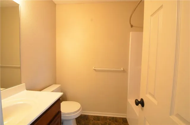 $265,000 | 9584 North Main Street, Kansas City, MO 64155