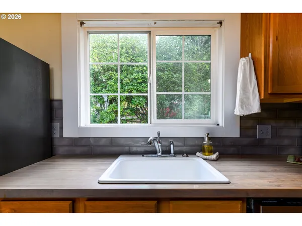 $550,000 | 4747 Southeast Chase Road, Gresham, OR 97080