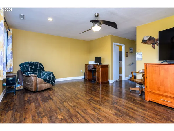 $550,000 | 4747 Southeast Chase Road, Gresham, OR 97080